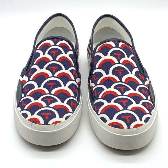 VALENTINO GARAVANI Scale Slip-On Sneaker - Picture 4 of 7